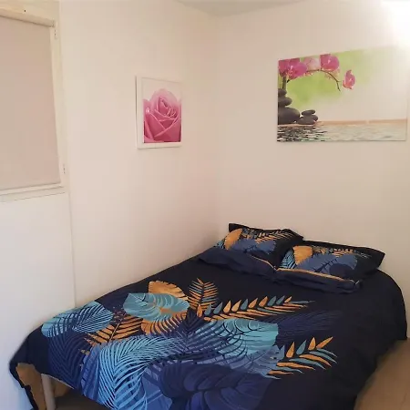 Apartament T2 Bord De Mer, Proche Commerces, Mer Et Marina *